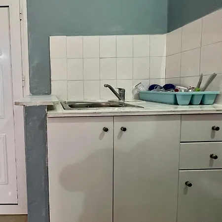 Lägenhetshotell Elena Pool