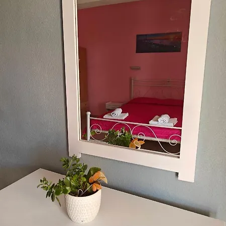 Elena Pool Lägenhetshotell