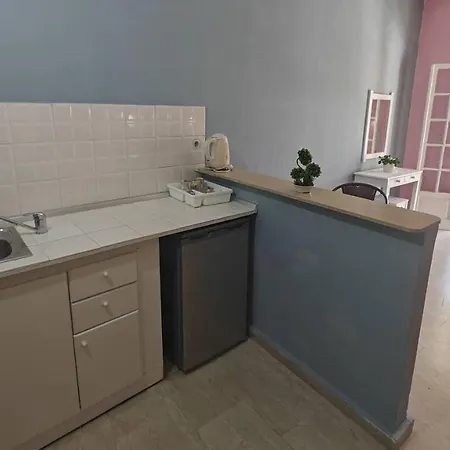 Elena Pool Lägenhetshotell Agios Georgios (Corfu)