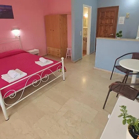 Lägenhetshotell Elena Pool Agios Georgios (Corfu)