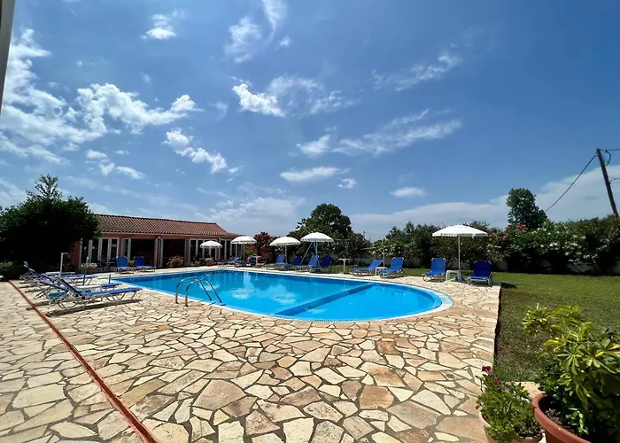 Aparthotel Elena Pool 3*