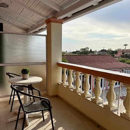 公寓式酒店 Elena Pool 3*