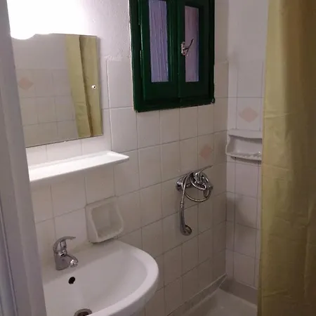 Hotel apartamentowy Elena Pool