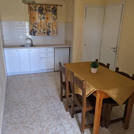 Elena Pool 3* Agios Georgios (Corfu)