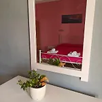 Elena Pool شقة فندقية