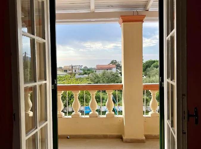 Elena Pool Apartmanhotel 3*