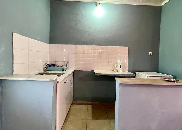 Elena Pool Apartmanhotel Ájosz Jeórjosz