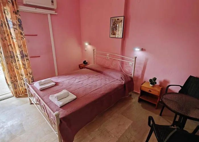 Apartmanhotel Elena Pool Ájosz Jeórjosz